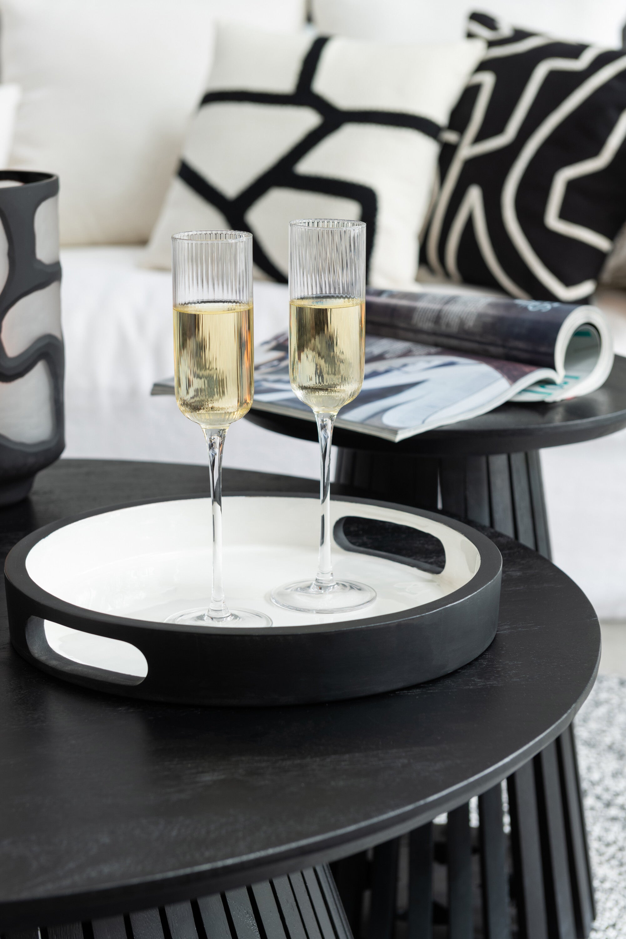 Verre à Champagne “Louise” - Design Élégant, Fines Stries | J-Line