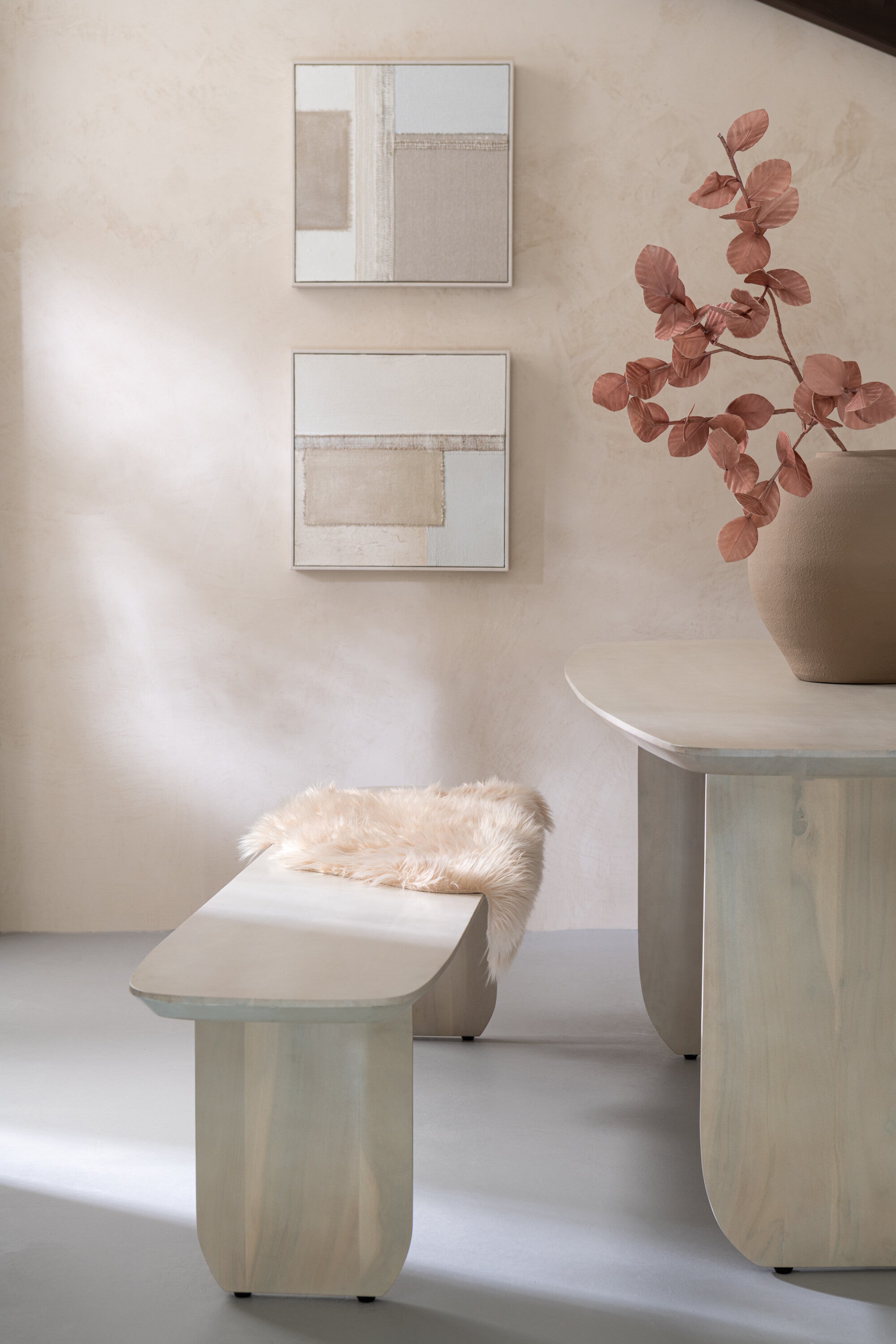 Banc “Lalla” en bois d’acacia blanc cassé - Design moderne, massif et élégant | J-Line