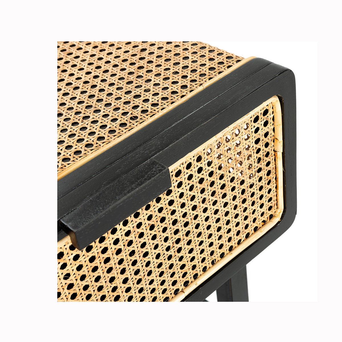 SUR DEVIS - Table de chevet 48x43x61 Bois de cèdre/Rotin -- Noir/Naturel - Club Pelita