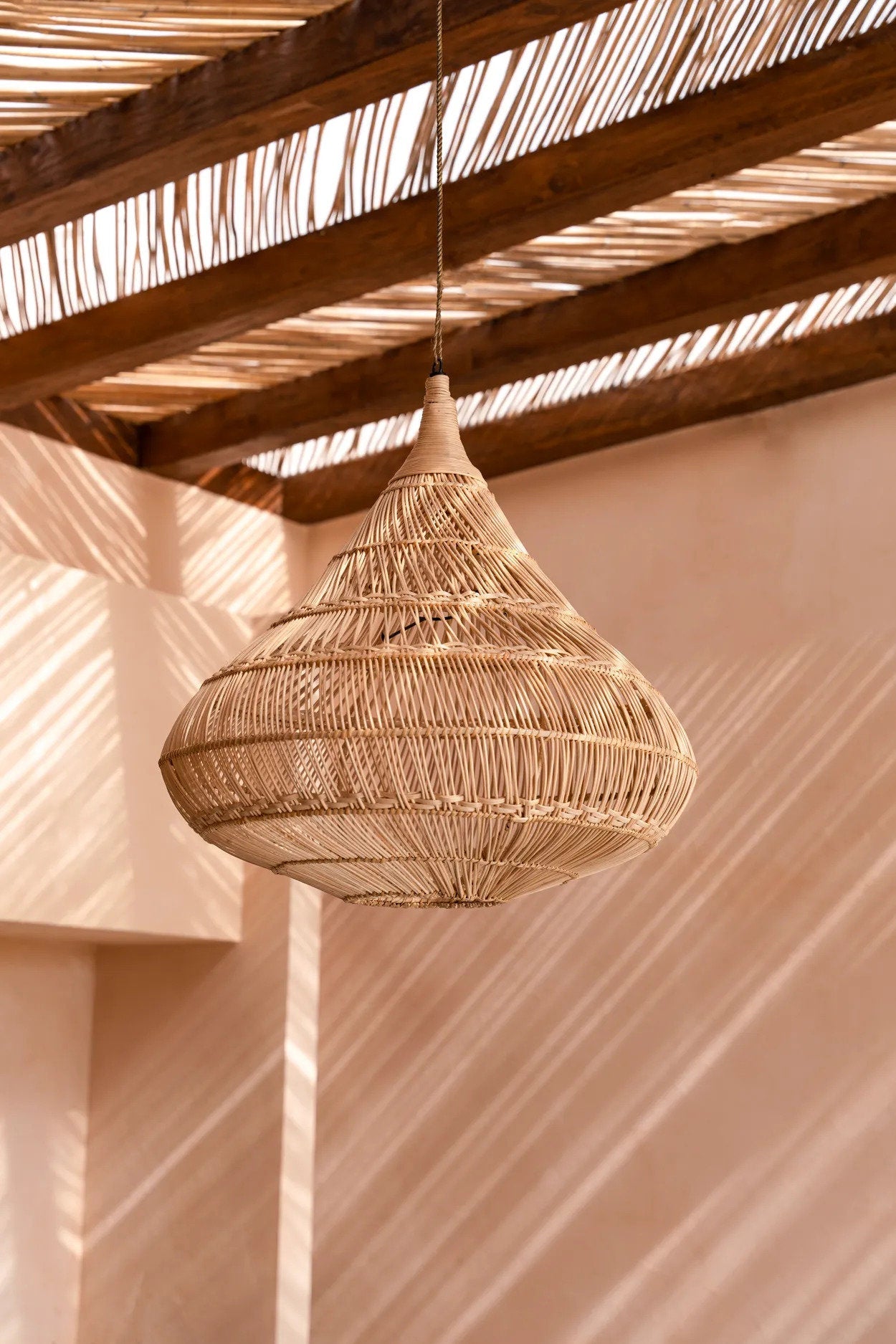Abat-jour Drop en rotin - Naturel - M - Bazar Bizar