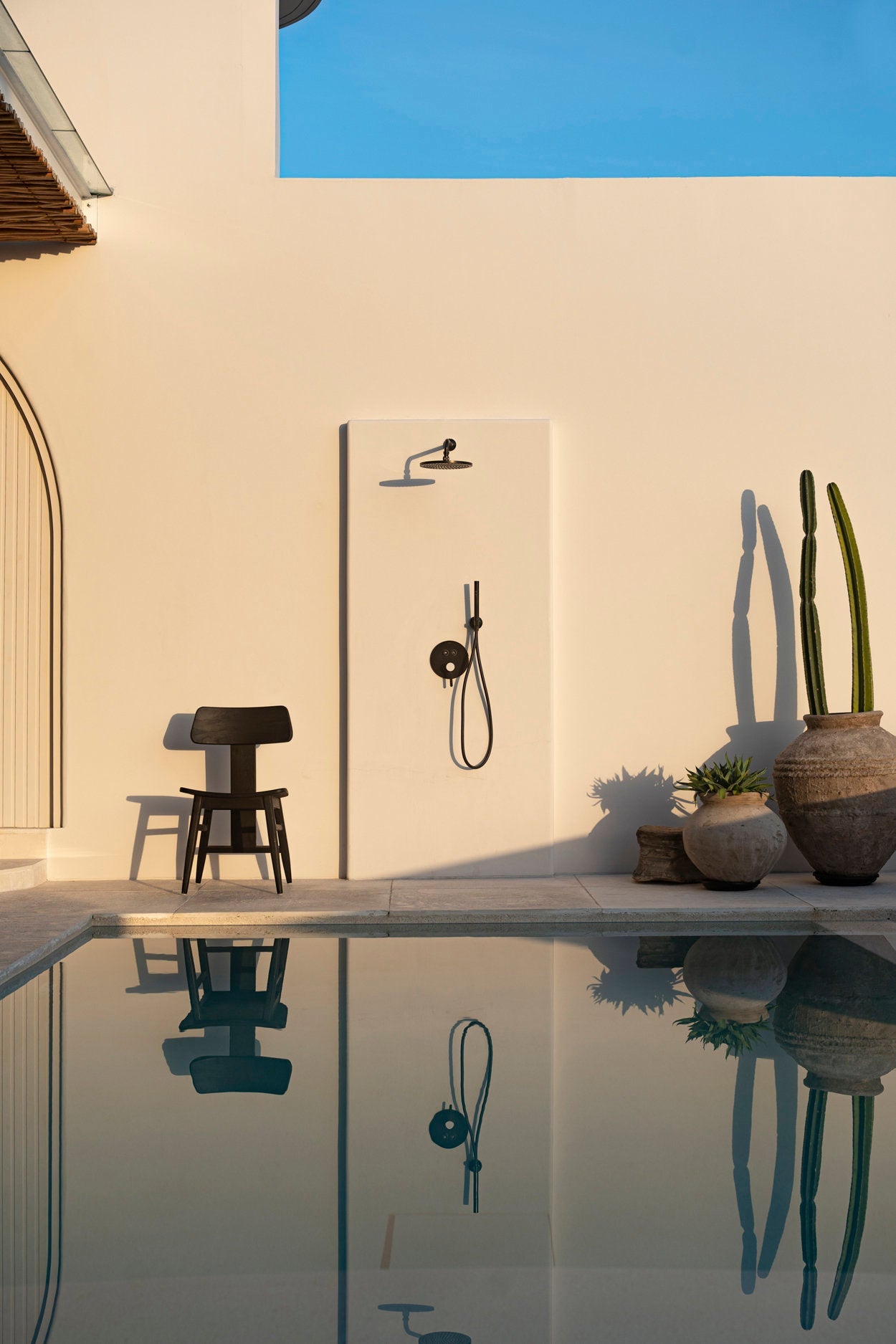 Chaise de Salle à Manger LovYa – Teck Noir, Design Durable | Bazar Bizar