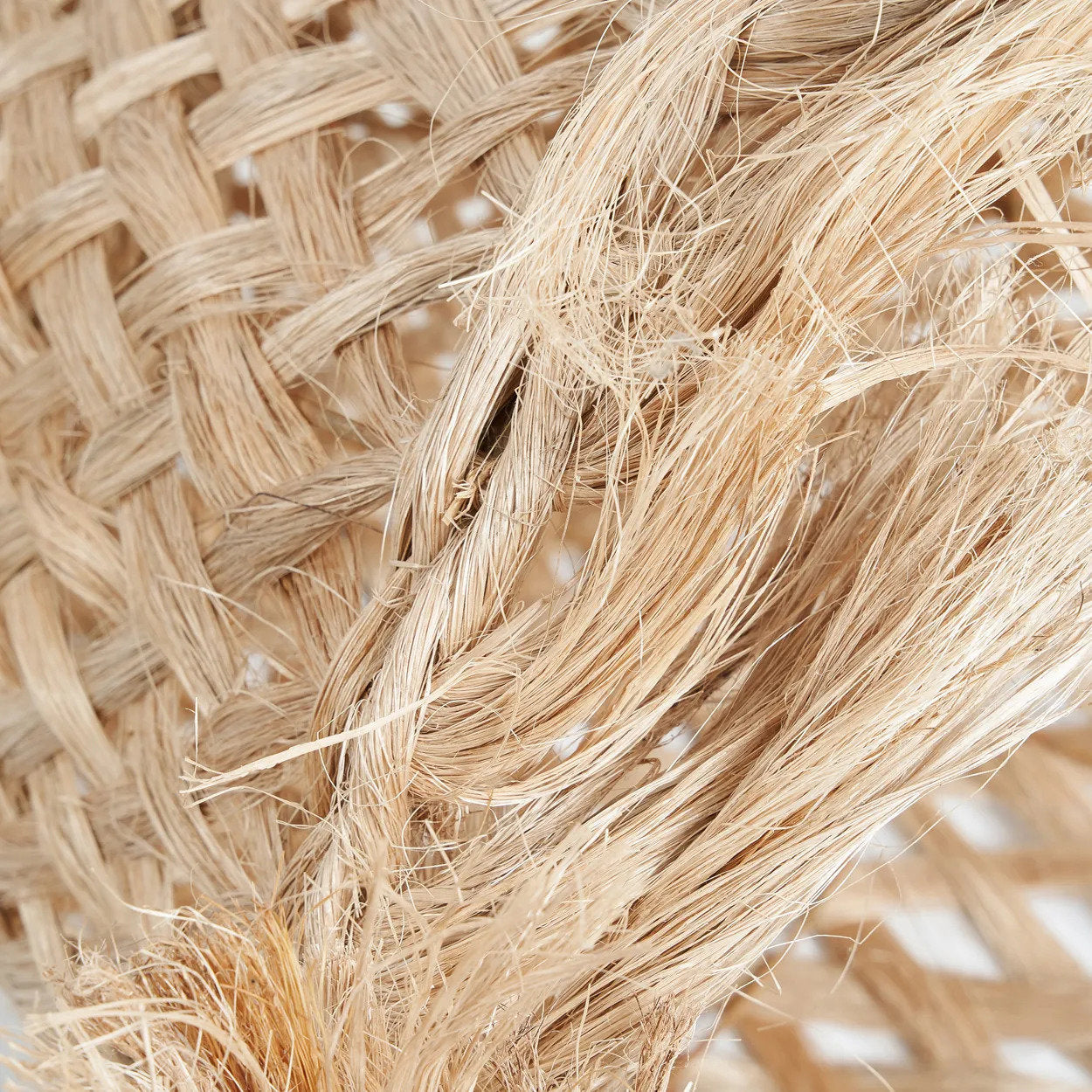 Abat-jour Jelly Fish en herbe abaca - Naturel - M - Bazar Bizar