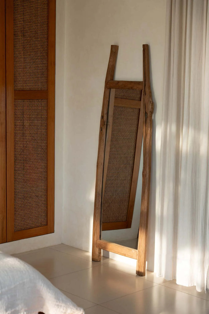 Miroir sur pied Fabulook en teck recyclé - Naturel - Bazar Bizar