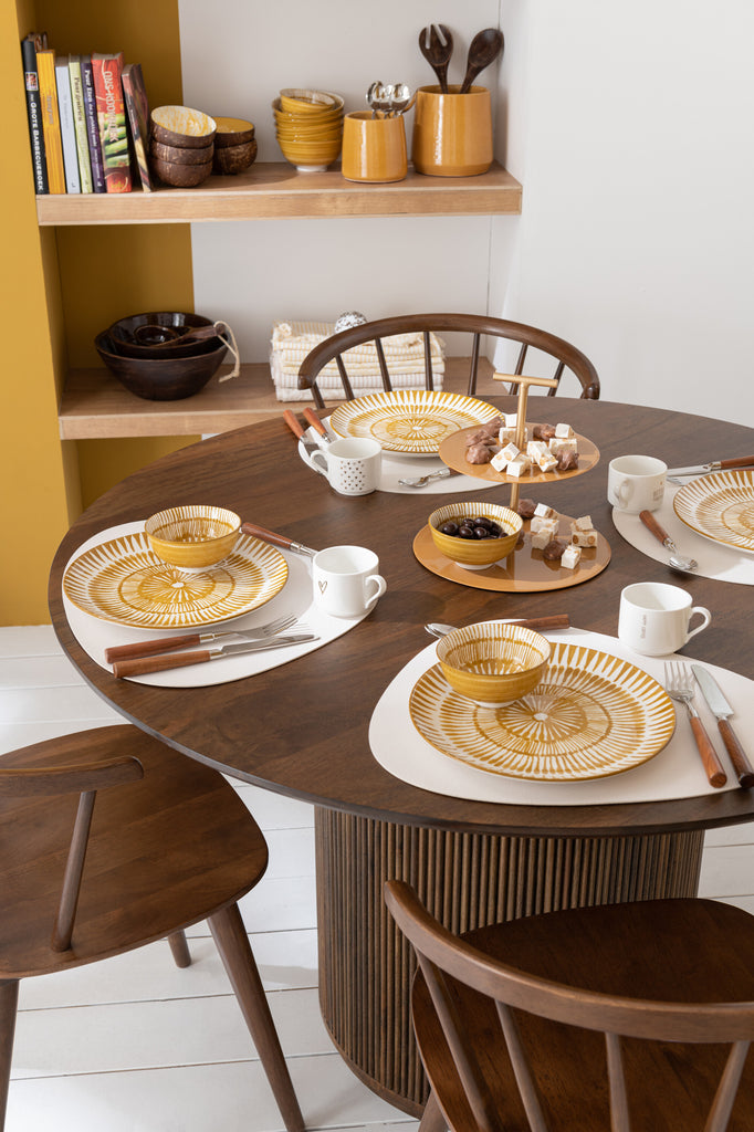 Table à manger Lhokseumawe en bois de manguier marron - J-Line
